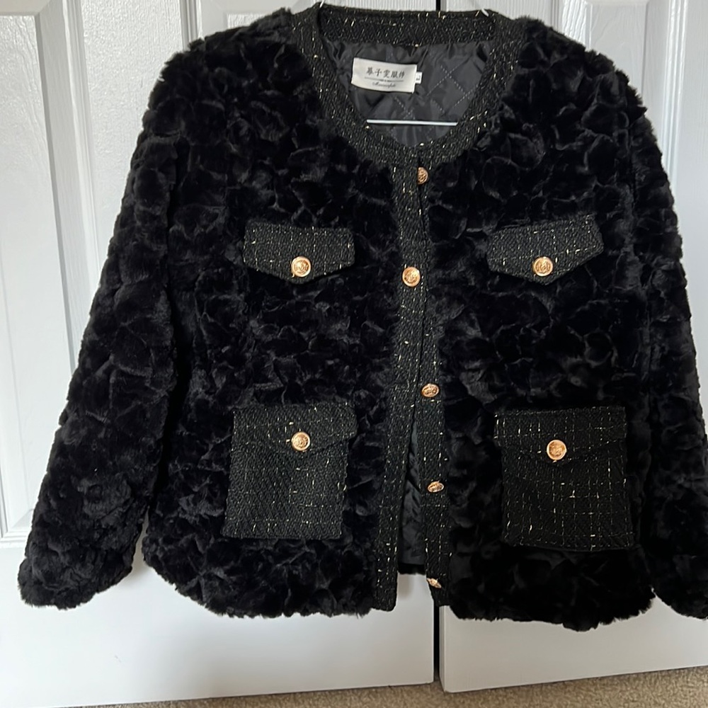Black fur tweed jacket size asian large (small/medium)